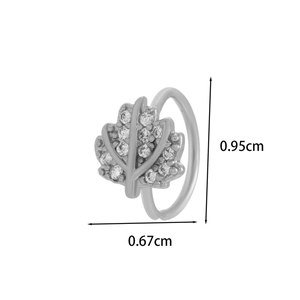 Detailed size chart for leaf-shaped titanium nose stud with height 0.95cm and width 0.67cm