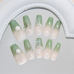 Faux ongles dégradé rose et vert avec roses 3D, nœuds et perles décoratives
