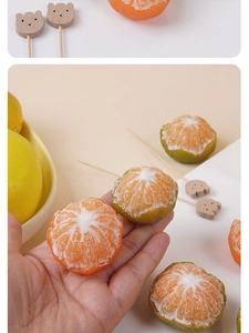 Detailed view of realistic peeled orange models showing lifelike fruit pulp texture