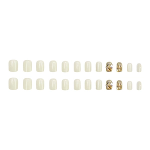 Faux ongles courts carrés beige crème avec des accents pailletés champagne doré
