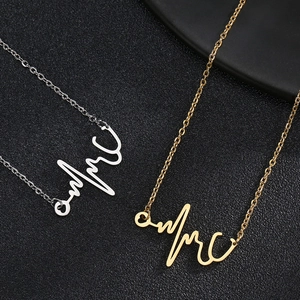 Collier médical stéthoscope EKG en acier inoxydable doré et argenté pour femmes