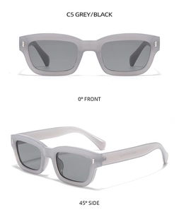 Détail de lunettes de soleil grises rectangulaires avec rivets métalliques, vues 0° et 45°