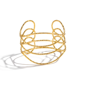 Bracelet jonc évidé doré à couches croisées avec texture martelée en acier inoxydable