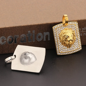Hip hop lion head pendant with sparkling rhinestones in gold and silver plating