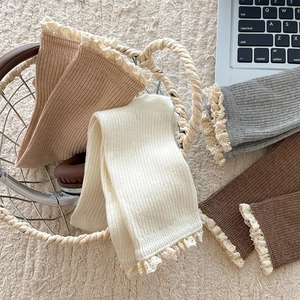 Minimalist lace trim knit crew socks in beige, white, grey and burgundy colors