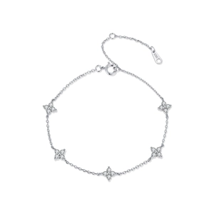 Elegant 925 sterling silver four leaf clover bracelet with sparkling clear zircon stones