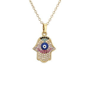 Collier Main de Fatma avec oxydes de zirconium colorés et pendentif œil bleu