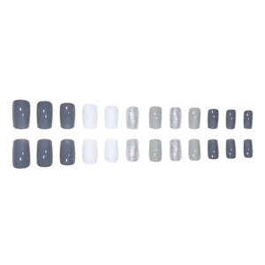 Short square press-on nails in grey, white and silver glitter finish set of 24 pieces