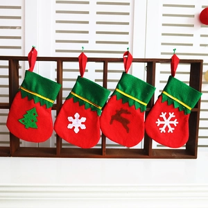 Mini Christmas Stocking Felt Cutlery Holder Hanging Decoration Reindeer Snowflake Tree Pattern Festive Party Tableware