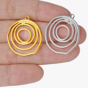 Irregular concentric circle pendants in gold and silver finish for stainless steel necklaces