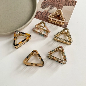 Set of 6 minimalist triangular acetate hair claws in various tortoiseshell patterns