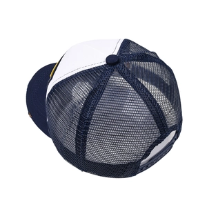 Casquette trucker classique bleu marine et blanc avec sangle réglable pour le sport