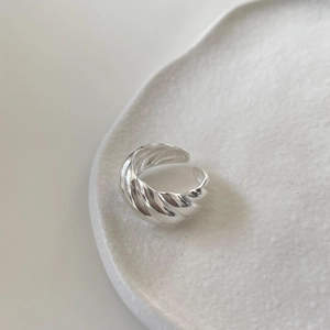 Minimalist 925 sterling silver twisted croissant ring with adjustable open band design