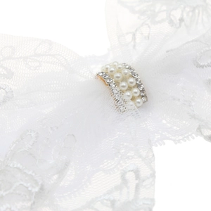 White lace bow headband with pearls and rhinestones for baby girls photography props