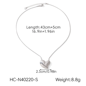 Silver heart pendant necklace detailing size 43+5cm and weight 8.8g parameters
