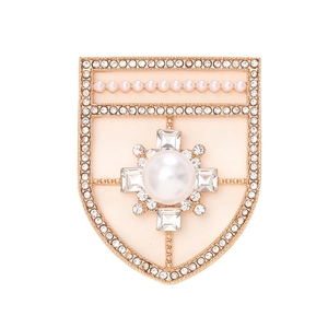 Exquisite gold shield brooch with cross star pattern, rhinestones and white pearls