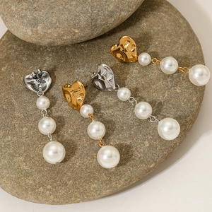 Heart Shaped Artificial Pearl Drop Earrings Stainless Steel Textured Graduated Faux Artificial Pearl Tassel Retro Ins Style Fashion Jewelry