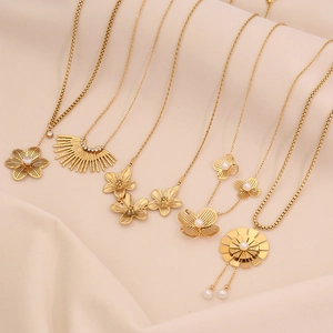 Collier Pendentif Fleur Acier Inoxydable Künstliche Perle Zircone Bijoux Elégants Pour Femmes Mode Chaîne De Clavicule