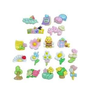 Colorful resin flower and bee charms set for DIY nail art and phone case decoration
