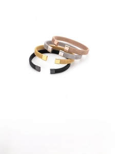 Detailed size chart for stainless steel mesh bangle available in four metallic colors