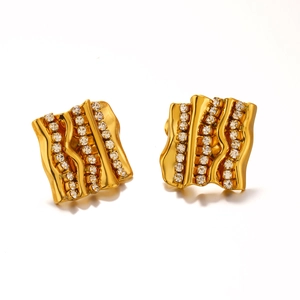 Gold wavy hoop earrings with square zircon inlay and French vintage plating finish