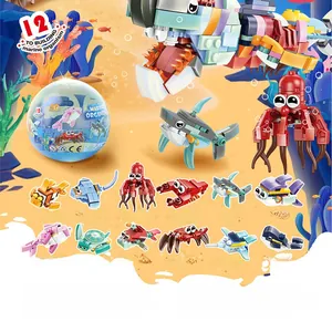 Detailed overview of 12-in-1 marine animal building block set with colorful ocean creatures