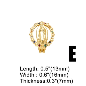 Detailansicht der 18k vergoldeten Madonna-Anhänger mit bunten Zirkonia für Uhrenarmbänder