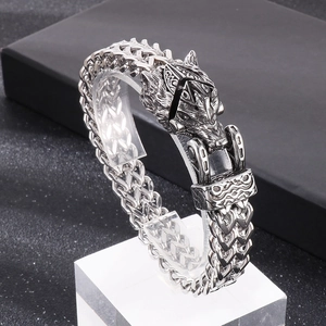 Retro Viking wolf head wheat chain bracelet in vintage stainless steel finish