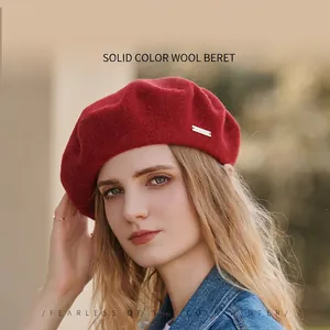 Women's Vintage Solid Color Wool Beret Hat Winter Warm French Style Painter Hat With Metal Logo Decor Accessory