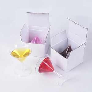 Set di 4 mini bicchieri da martini decorativi in vari colori con scatole da imballaggio