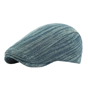 Béret rétro en denim délavé bleu foncé avec visière classique et texture en sergé de coton