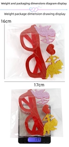 Detailed dimensions and weight of Valentine's glitter heart party glasses with Cupid decor