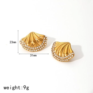 Elegant gold shell earrings with pavé rhinestones, 31mm size for a luxury summer look