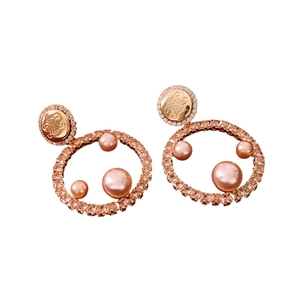 18K gold plated pearl earrings with triumphal arch logo and pink crystals for women