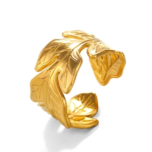 Elegant gold adjustable open leaf ring in stainless steel with a high-polished finish