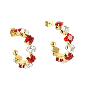 Detail of 18K gold C-shaped earrings featuring alternating red and white square zircons