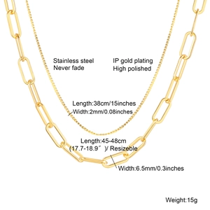Detail of double-layer gold plated stainless steel paperclip necklace with size parameters