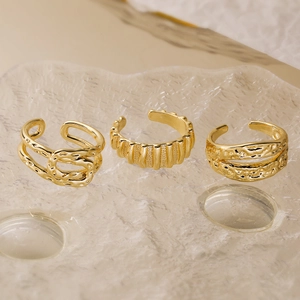 Adjustable Open Rings For Women Minimalist 18K Gold Plated Copper Geometric Hammered Textured Hollow Band Jewelry