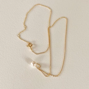 Elegant 925 sterling silver gold necklace with a round white pearl pendant for women