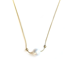 18K gold plated titanium necklace featuring a white pearl on a snake chain
