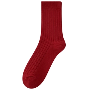 Deep red ribbed cotton crew socks for Lunar New Year festival and daily wear