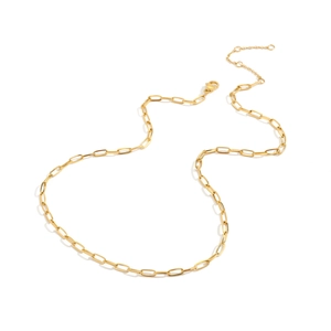 Détail de la chaîne trombone en acier inoxydable plaqué or 18 carats avec fermoir mousqueton