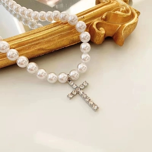 Men's retro faux pearl necklace with silver rhinestone cross pendant on vintage frame