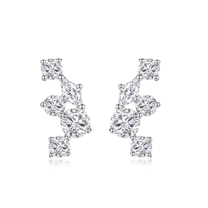 Minimalistische S925 Sterling Silber Ohrstecker mit Zirkonia in einem gebogenen Smile-Design