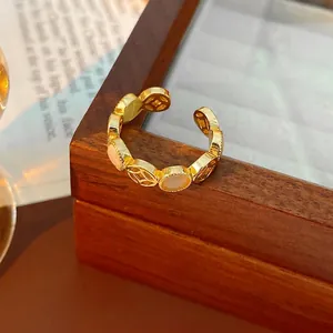 Bague Ouverte En Laiton Avec Pierre Oeil De Chat Motif Pièce De Monnaie Évidée Bijou De Main Rétro Pour Femme