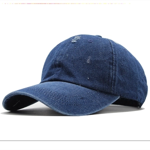 Cappello Da Baseball In Cotone Lavato Denim Design Strappato Regolabile Fibbia In Metallo Vintage Streetwear