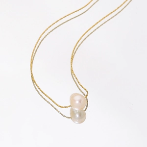 Elegant natural freshwater pearl necklace with thin gold titanium steel chain for women