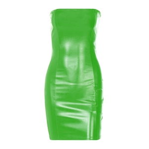 Detail eines glänzenden hellgrünen trägerlosen Bodycon-Minikleids aus PU-Leder für Damen