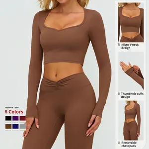 Ensemble de yoga marron chocolat pour femme avec manches à passants et legging taille haute