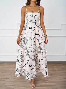 Détail de la robe trapèze rose pour femmes avec motifs de soleil en art au trait abstrait